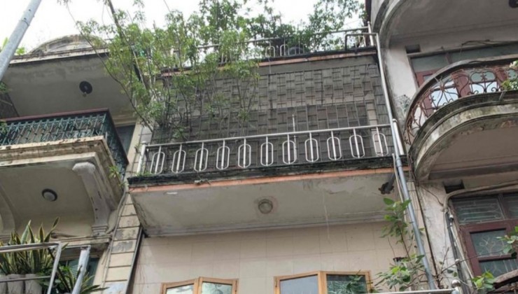 Cho thuê nhà MBKD nhà hàng ăn uống, VP mặt phố Hàng Chiếu, Hoàn Kiếm , Hà Nội